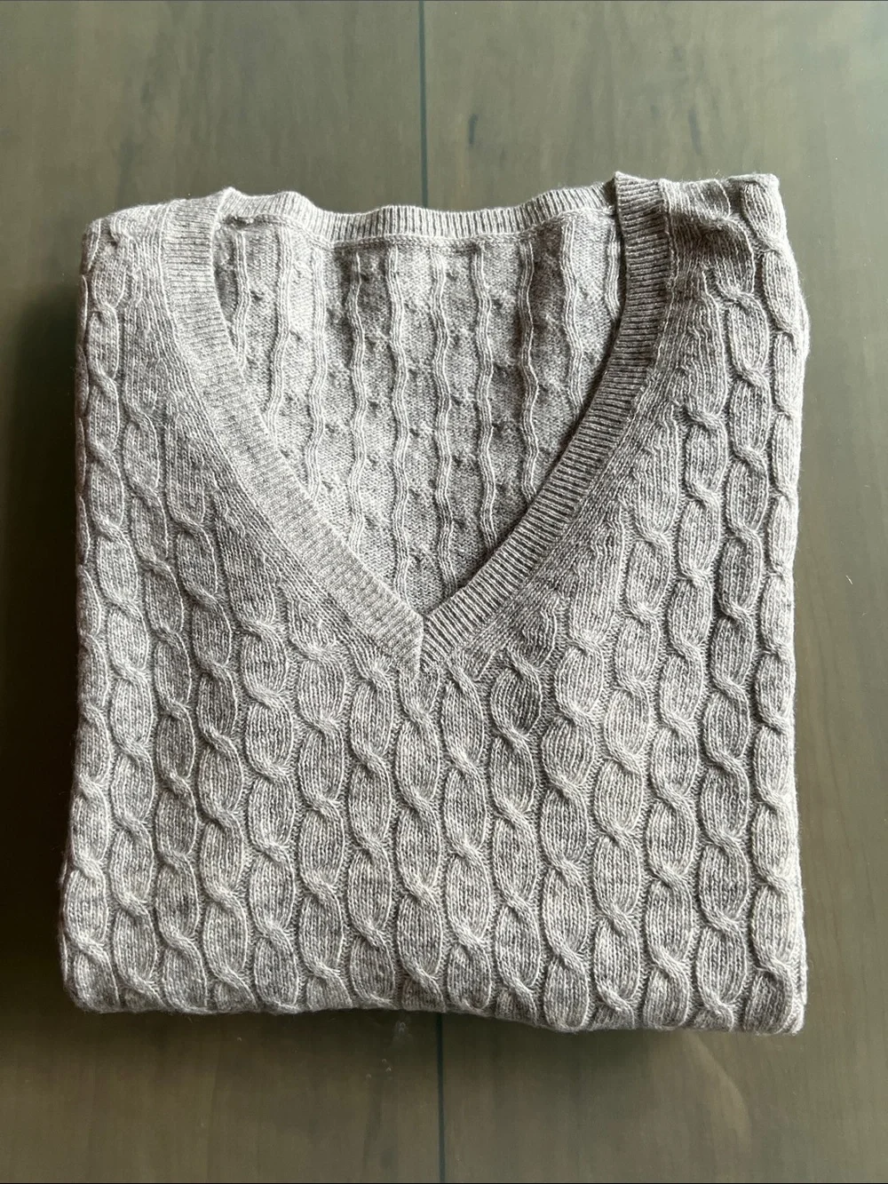 Banana Republic V-Neck Cable Knit Sweater
